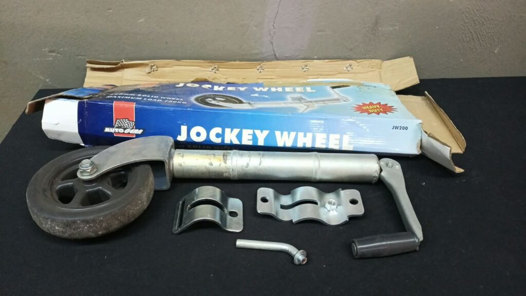 Jockey wheel kit (JW200 Autogear) 200mm solid wheel — tested, mounting clamps & original box