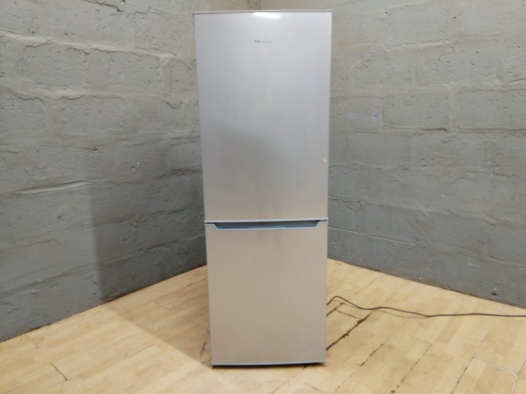 Hisense upright fridge-freezer RD-30DC4S (Type H299BME) — bottom-freezer, 230L, tested working
