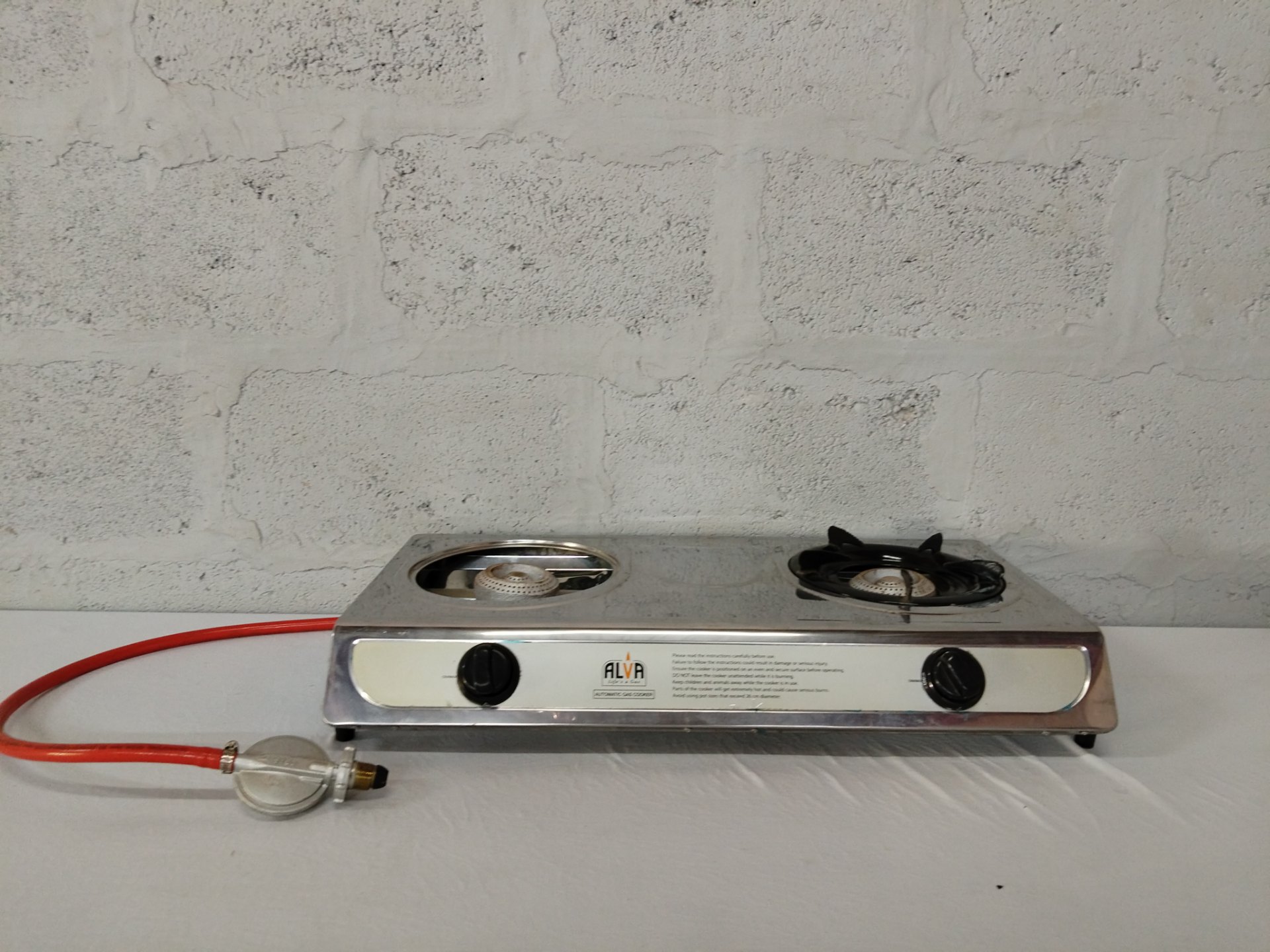 ALVA 2‑Burner Portable Gas Cooker with Hose & Regulator — Stainless Top, Used
