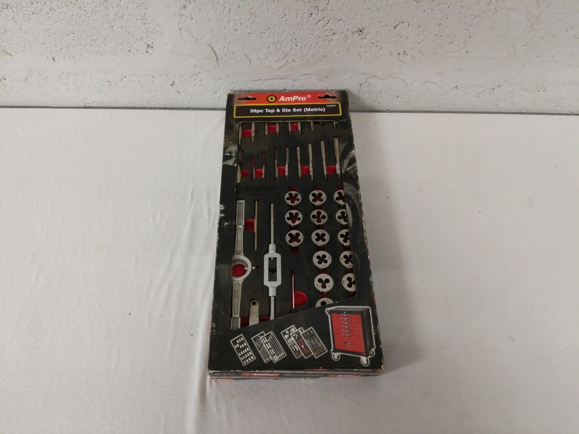 AmPro 39pc Metric Tap & Die Set (tray) — taps, dies, tap/die handles, used, surface rust, untested