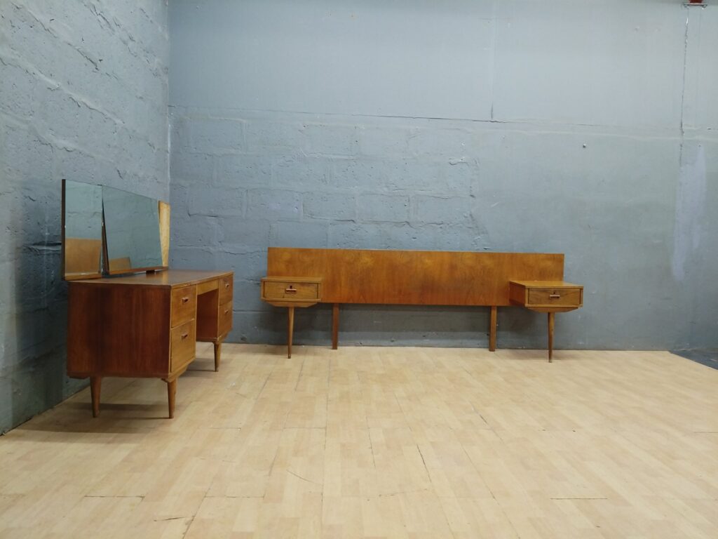 Mid-century style bedroom set — dressing table with three-panel mirror, headboard and two floating bedside boxes
