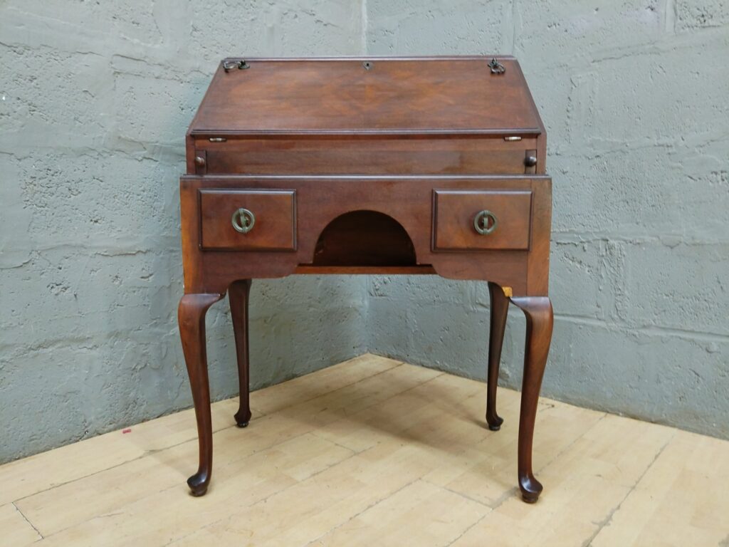 Compact vintage drop-front writing bureau / lady’s desk — mahogany-tone veneer, cabriole legs