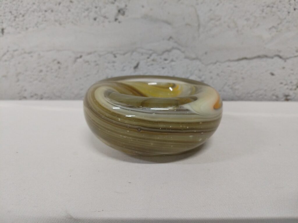 Swirl Hand-Blown Style Glass Ashtray / Small Decorative Bowl — 3 x 10 cm, pontil base, minor rim chip