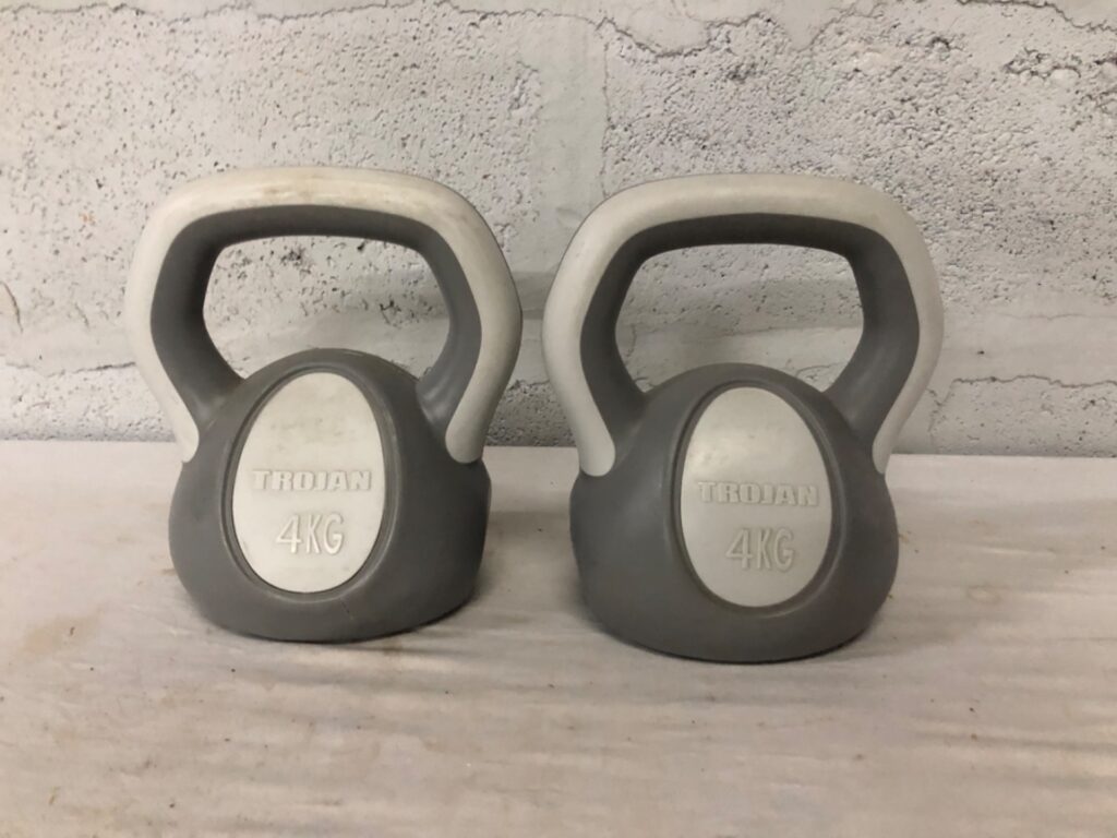Pair Trojan 4KG Kettlebells — 4kg Each, Used with Cosmetic Wear