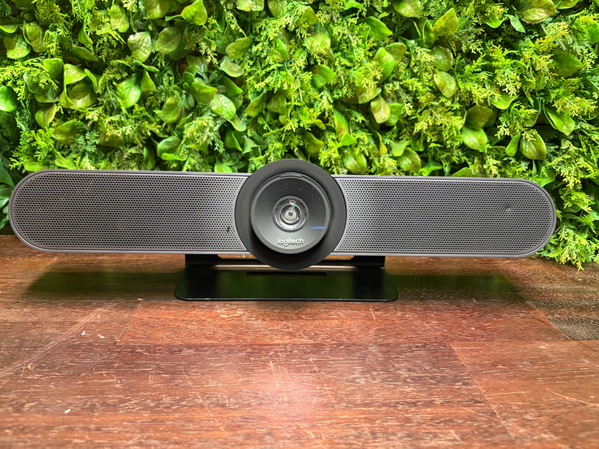 Logitech MeetUp conference camera with integrated speakers and stand — photographed, untested