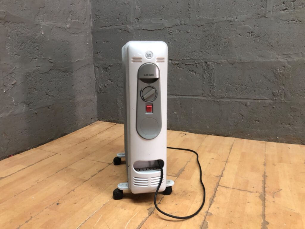 Goldair Oil-Filled Radiator Heater – Mod. KW2009 2000W (Working)