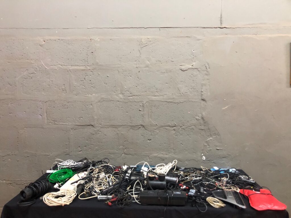 Bulk Lot — Assorted Cables, Power Adapters, Leads, Glue Guns & Small Power Tools (mixed used lot)