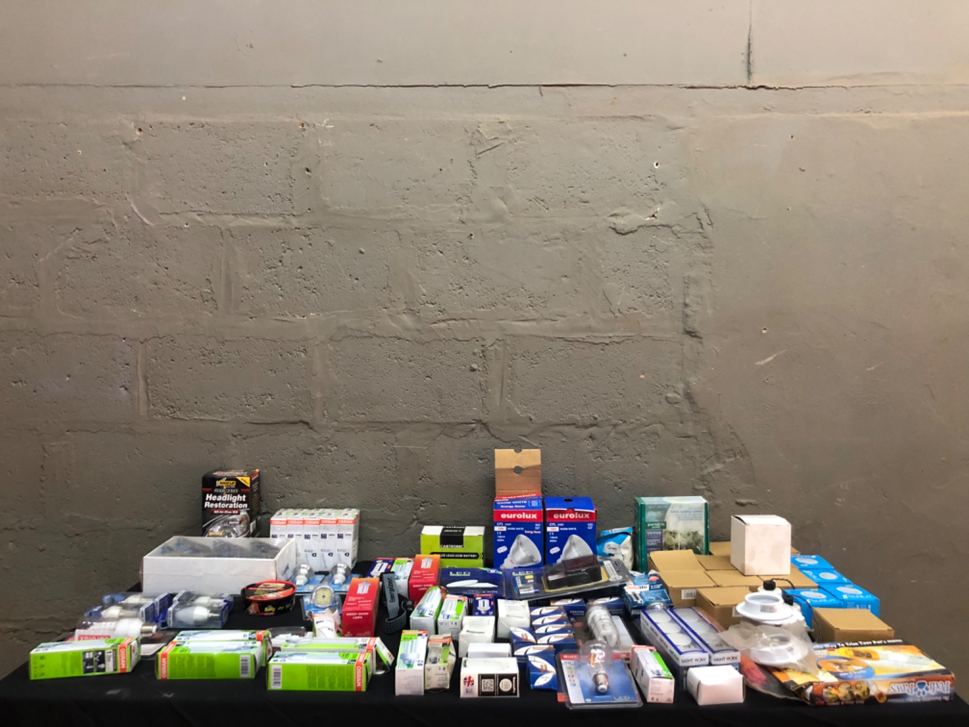 Bulk mixed lighting & electrical accessories lot — OSRAM, Eurolux, Sunlit, LED panels, transformers, fittings