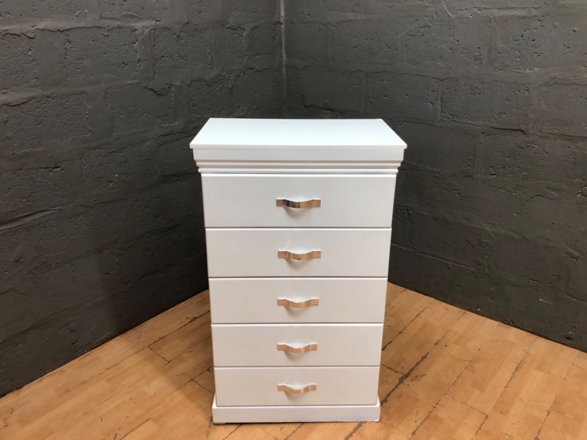 White tall narrow chest of drawers — 6 drawers, painted finish