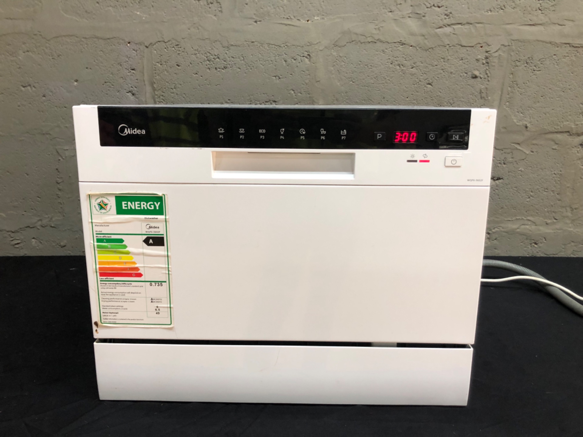 Midea WQP6-3602F Compact Countertop Dishwasher — tested working, racks & hoses included