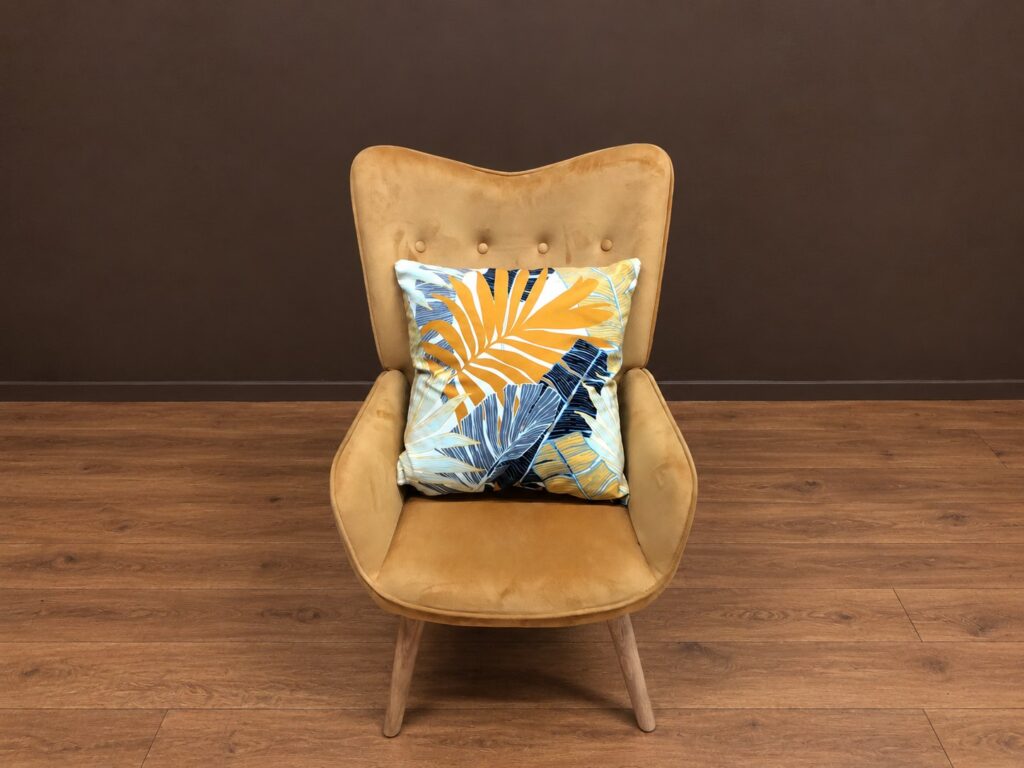 Mustard velvet-look button-tufted accent armchair with cushion – used, scuffs & soiling