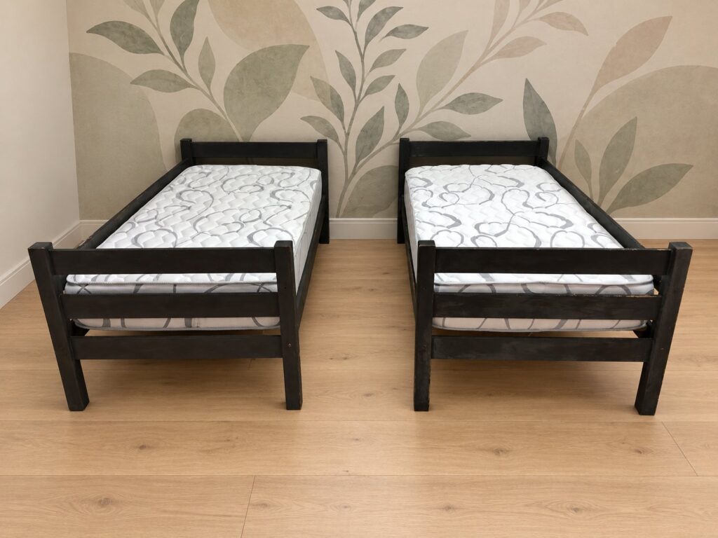 Pair of Single Wooden Bed Frames with Slatted Bases + 2 Mattresses (L197 x W95 x H73cm)