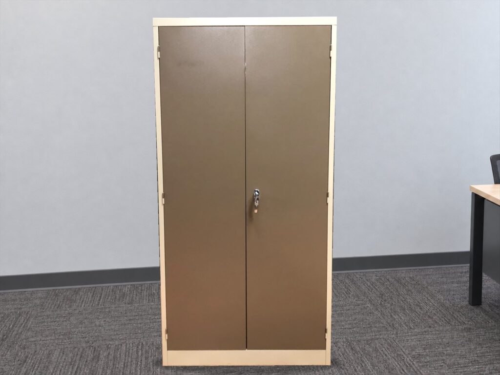 Metal Office Storage Cabinet with 4 Shelves, Lock & Keys — 180 x 90 x 45 cm — Used