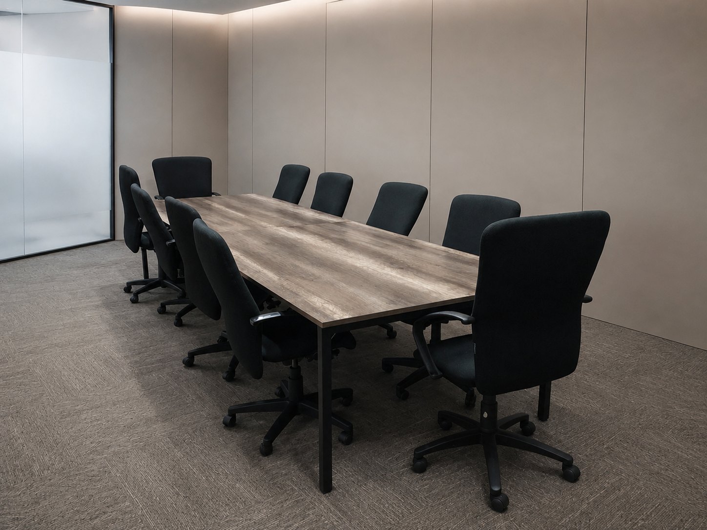 Lot: 10 Black Swivel Office Chairs (Meeting Room) with 2‑piece 401 × 122 × 74 cm Table