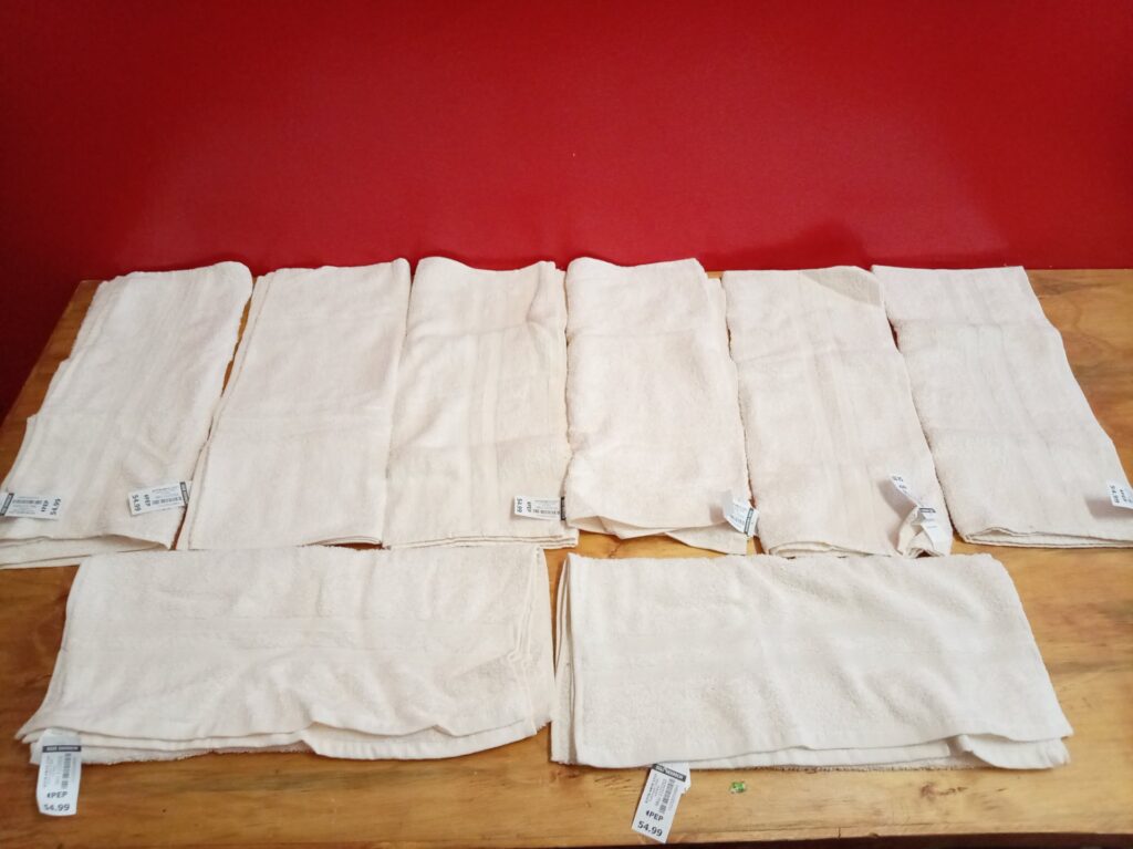 Lot of 8 Brand New Hand Towels (50 x 90 cm) — Retail Tags Attached, Oatmeal / Neutral