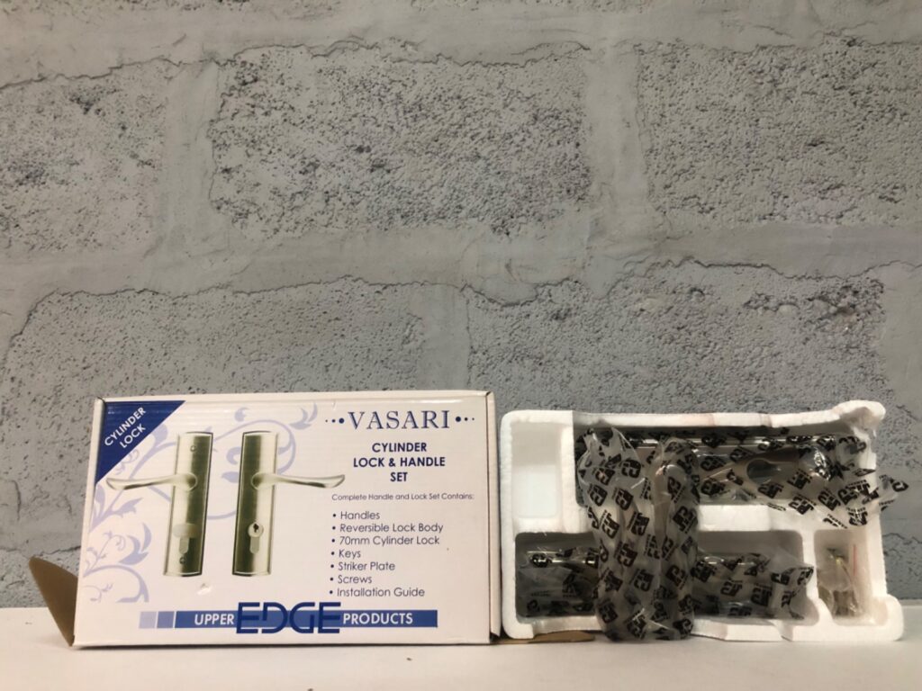 VASARI / Upper Edge 70mm Cylinder Lock & Handle Set — New, Sealed (No Keys)