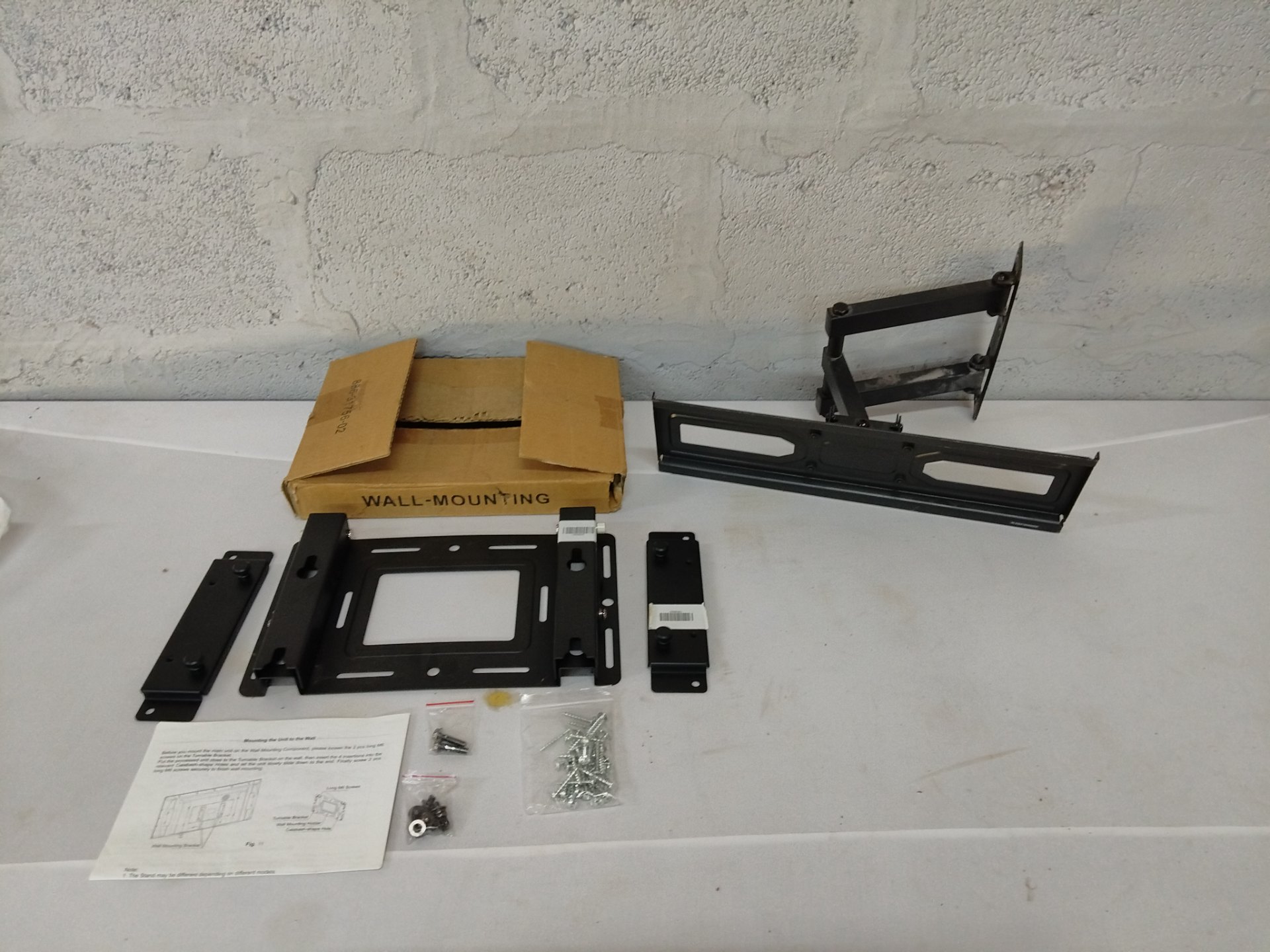 Articulating TV Wall Mount Kit with Hardware, Instructions & Box — Used