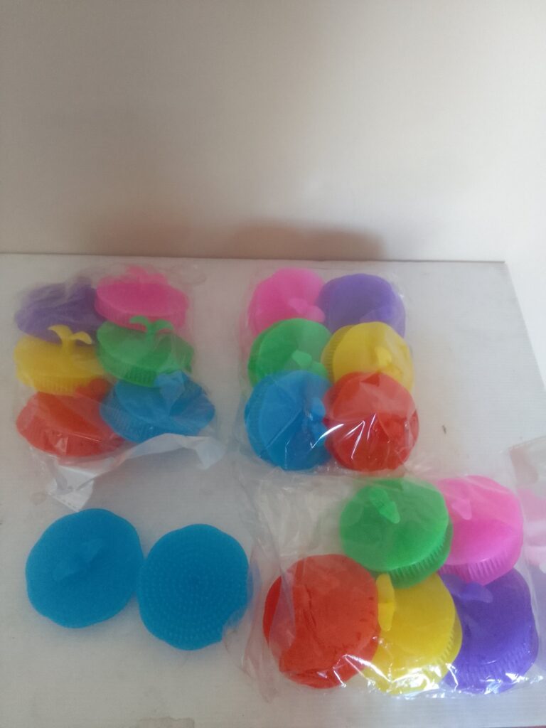 Lot of 36 Round Silicone Scrubber Pads — Assorted Colours, New (clear bags)
