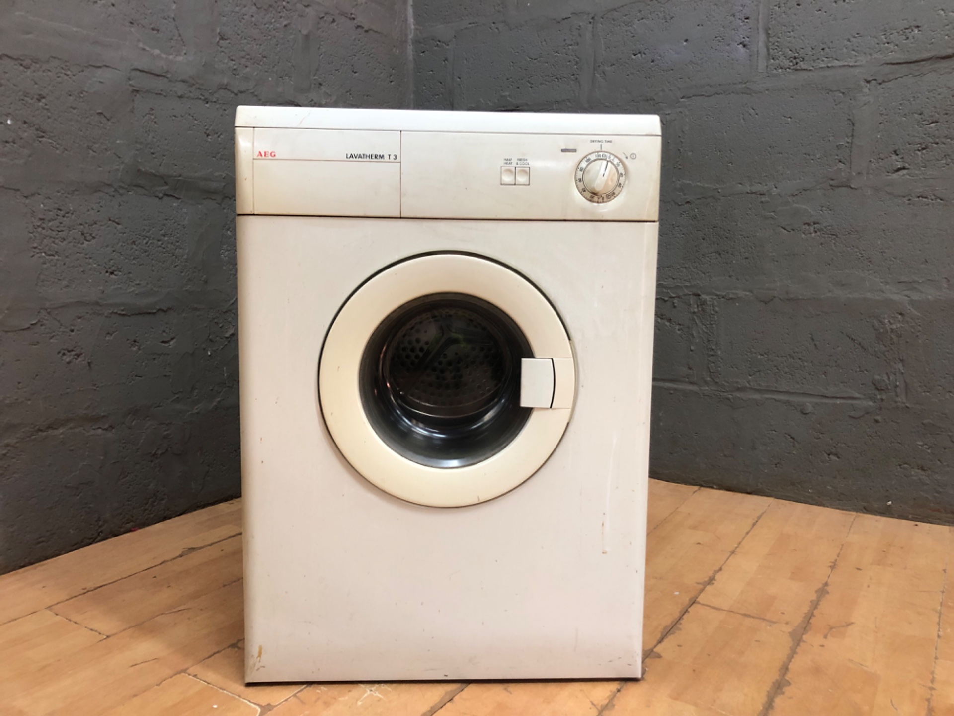 AEG Lavatherm T3 front‑load tumble dryer — working with faults, cosmetically worn